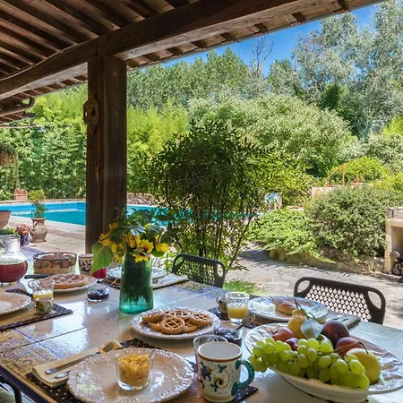 Villa Dimora Alessandra 4, Emma Collazzone