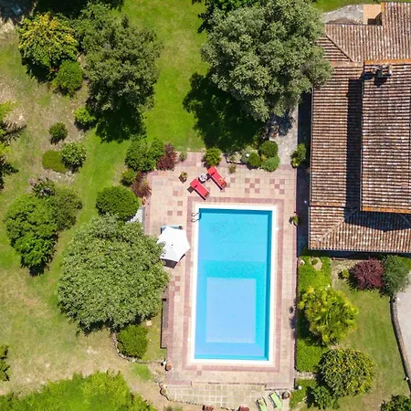 Dimora Alessandra 4, Emma Collazzone