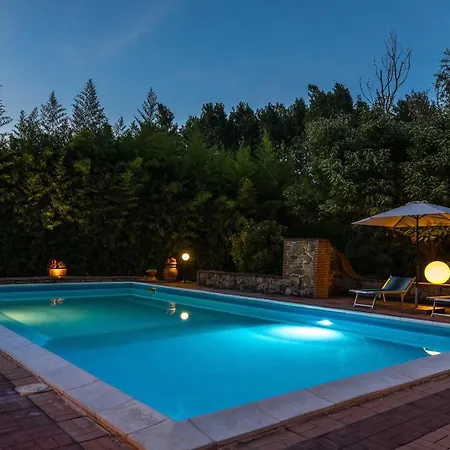 Dimora Alessandra 4, Emma