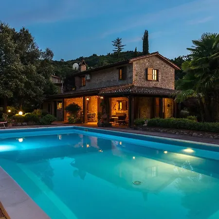 Dimora Alessandra 4, Emma * Collazzone