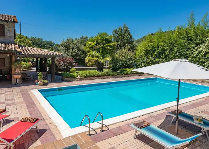 Vila Dimora Alessandra 4, Emma