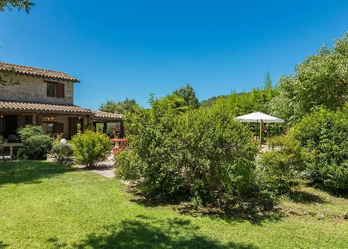 Vila Dimora Alessandra 4, Emma Collazzone